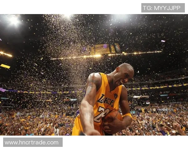 科比与邓肯巅峰对决45分之战回顾与分析篮球传奇的较量 科比与邓肯巅峰对决45分之战回顾与分析篮球传奇的较量