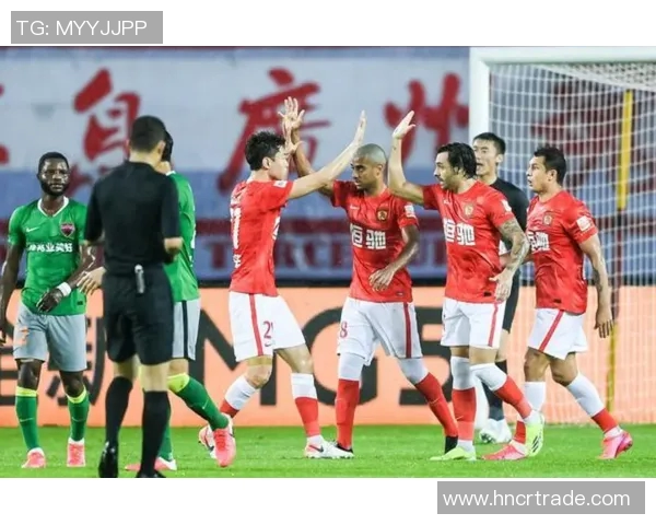 广州攀岩队中路突破战术解析与实战应用探讨